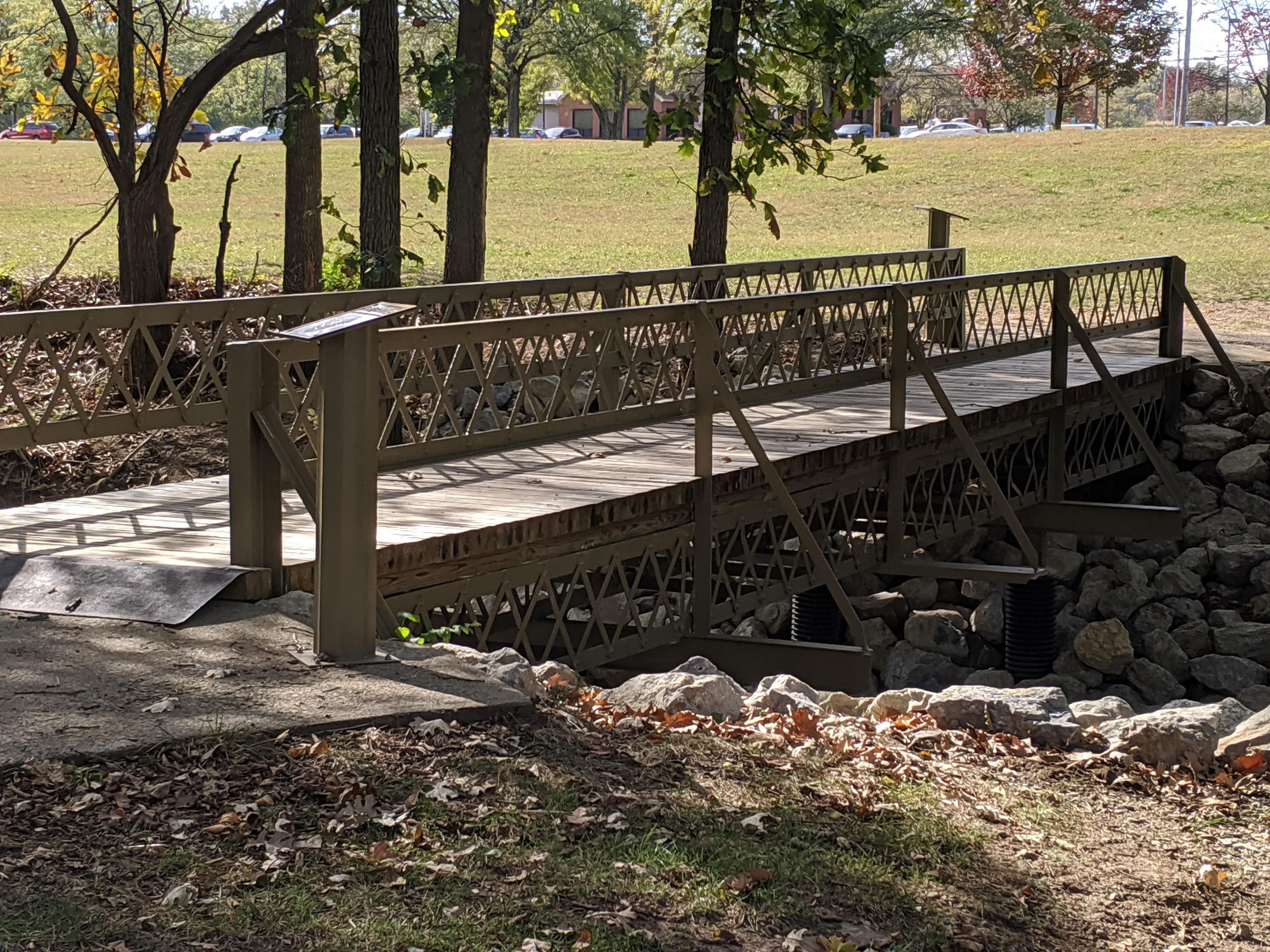 final pedestrian bridge GGP
